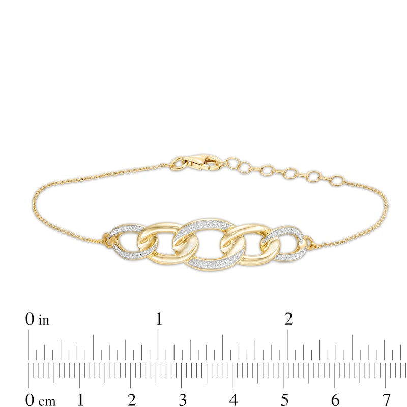 1/10 CT. T.W. Diamond Graduated Chain Link Bracelet in Sterling Silver with 14K Gold Plate - 7.25"